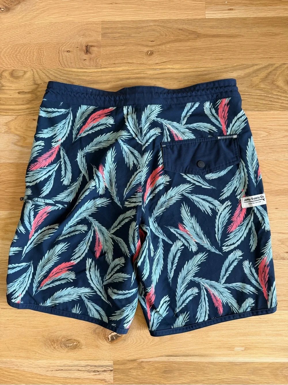 Jetty Mollusk 8” Navy Palm Leaf-Print Boardshorts - Size 32